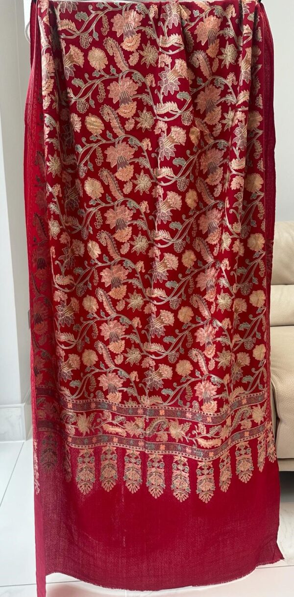 MAROON RED COLOR EMBROIDERED PASHMINA KASHMIRI SHAWL