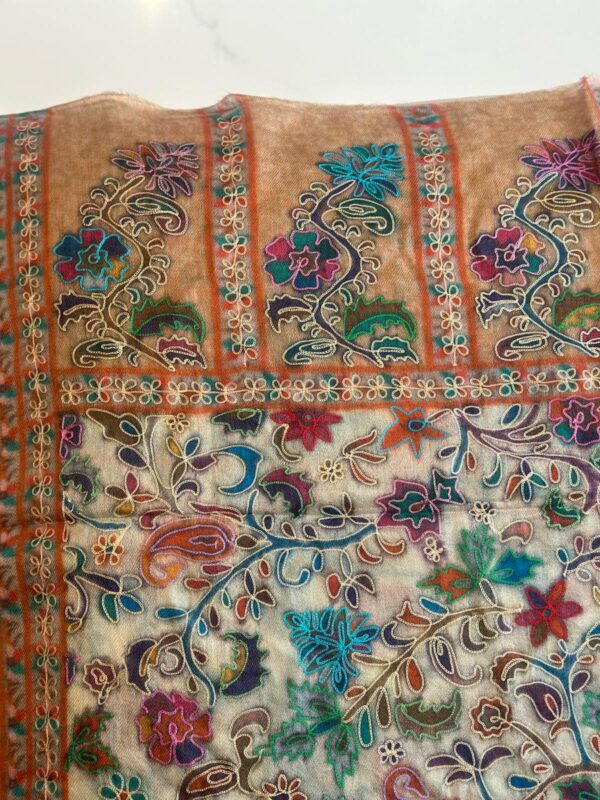 FLOWER JAL EMBROIDERED PASHMINA KASHMIRI SHAWL