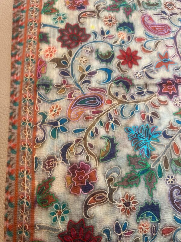 FLOWER JAL EMBROIDERED PASHMINA KASHMIRI SHAWL