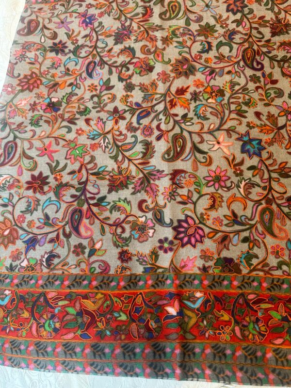 BEIGE COLOR MAHROON FLOWER KANI PASHMINA KASHMIRI SHAWL